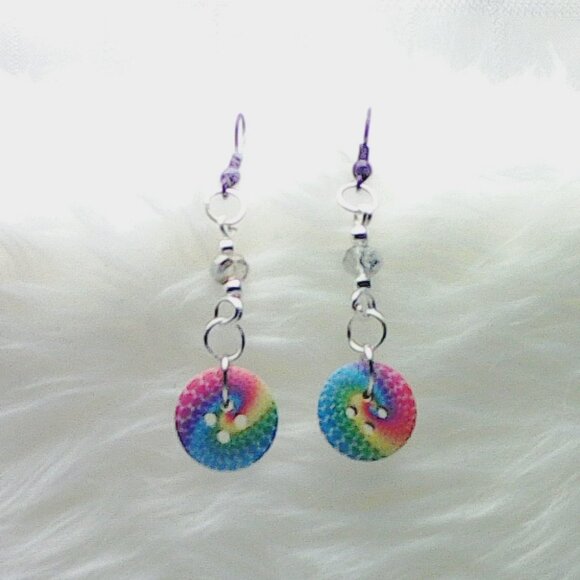 No. 108 Pretty handmade earrings with half-inch diameter buttons - Picture 1 of 1
